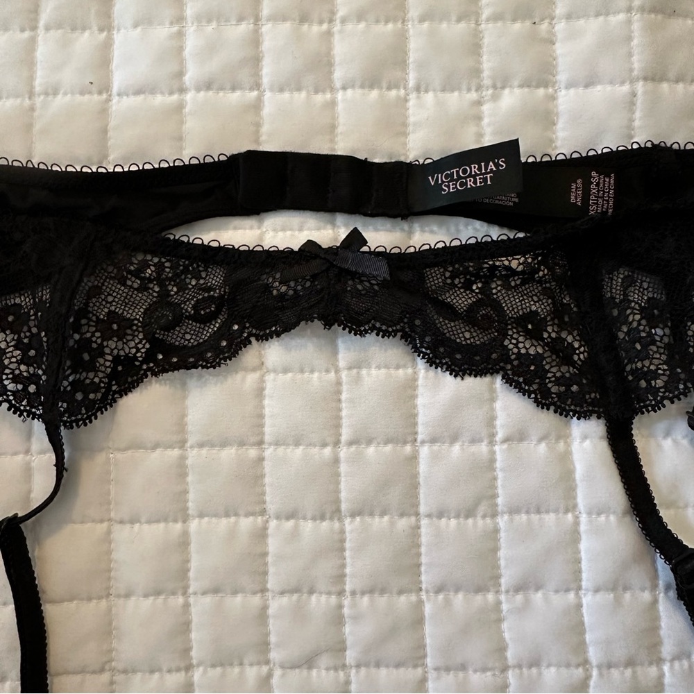 Victoria’s Secret garter belt